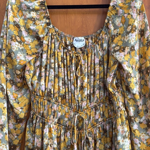 Floral Arula Dress - Picture 2 of 4